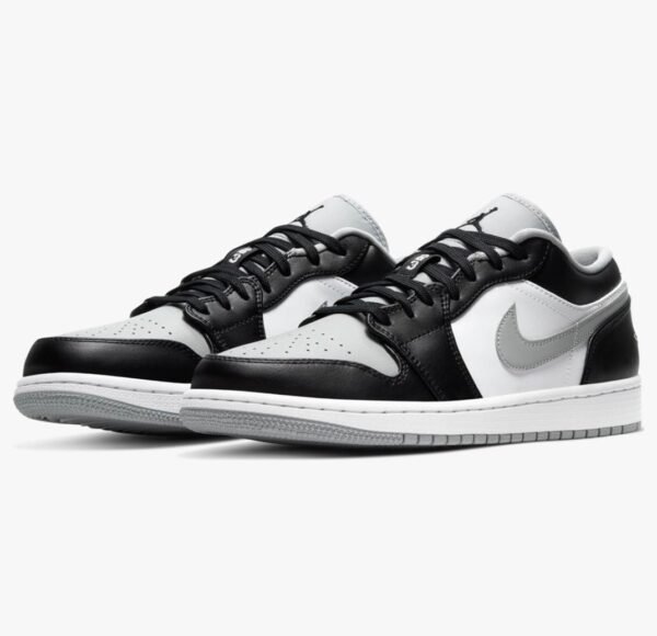 Jordan 1 Low “ Black / Light Smoke Grey ‘’