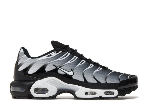 Nike Air Max Plus Black Metallic Silver μαύρο ασημί ανδρικό αθλητικό παπούτσι
